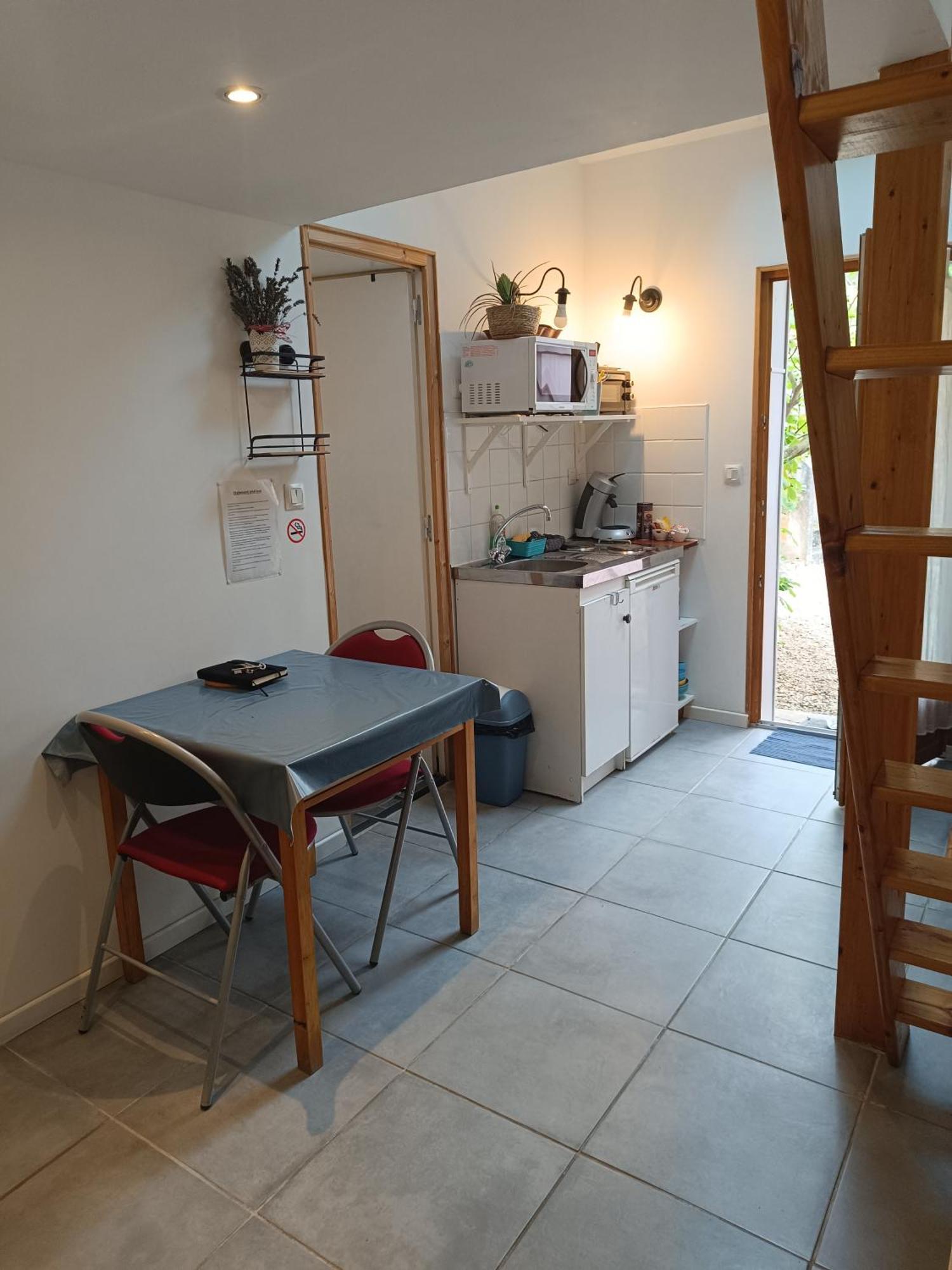 Prive A La Campagne Apartment *
